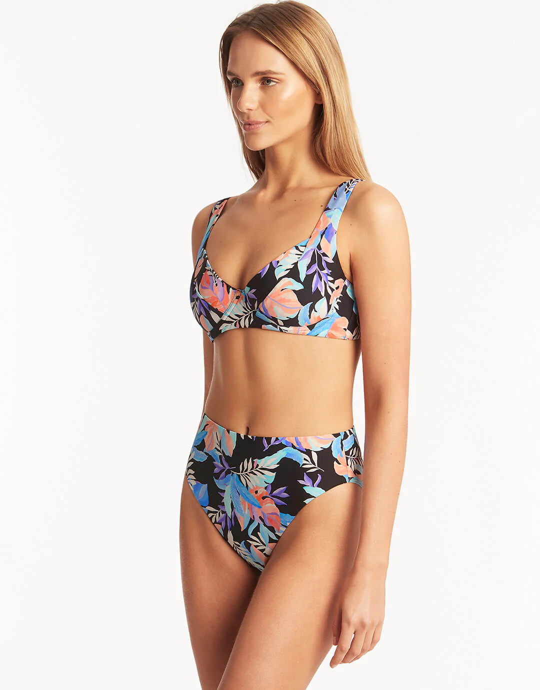 Botanica Underwired C/D Cup Bikini Top - Black - Image 3